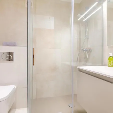 2 Pieces Climatise Proche Plages Апартаменты *